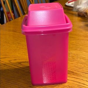 Tupperware Kitchen - Tupperware Pick A Deli Tupperware Kitchen - Tupperware Pick A Deli